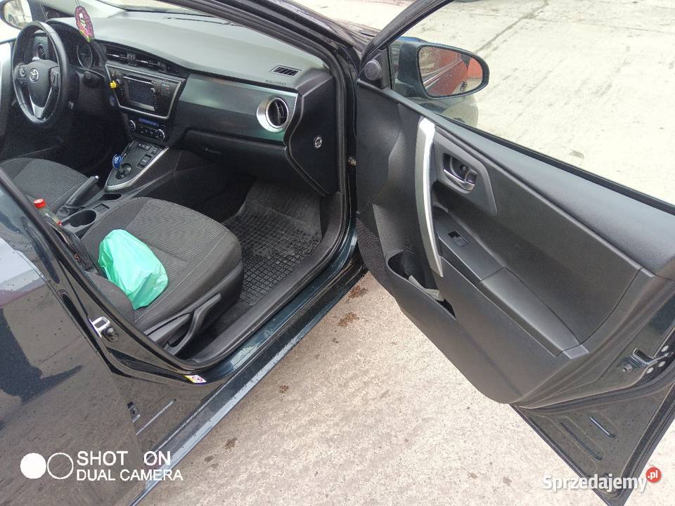 Toyota Auris Hybrid kamera cofania Gorzów Wielkopolski
