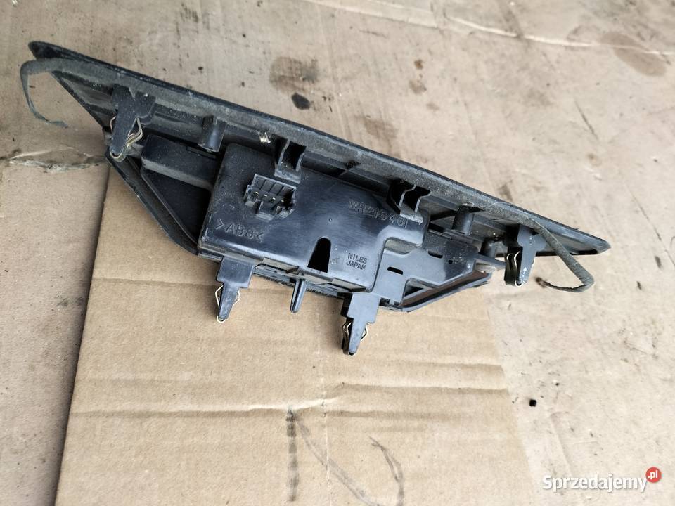 WYSWIETLACZ ZEGAREK MITSUBISHI GALANT MR216461 Kamień-Kolonia