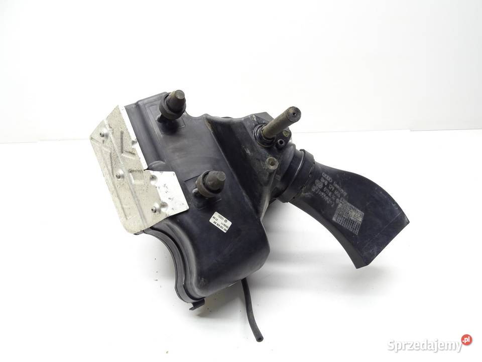 OBUDOWA FILTRA POWIETRZA 8K0129604 AUDI A4 B8 A5