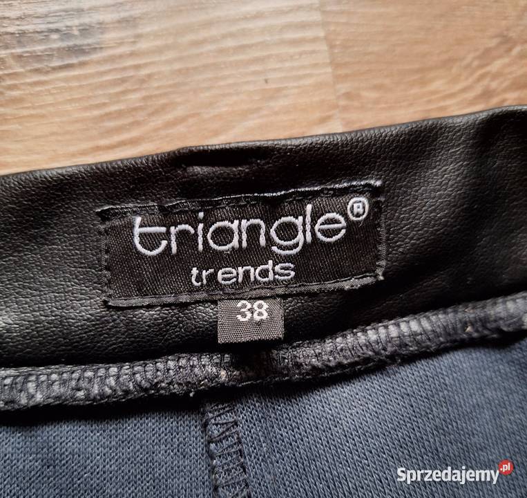 Czarne skórzane spodnie proste 38 wysoki stan