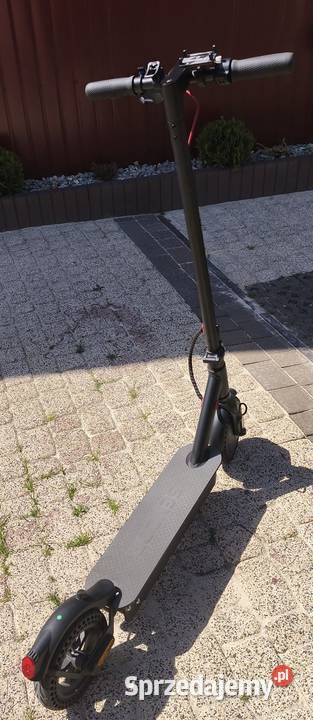 Hulajnoga Sensor Scooter Kłobuck