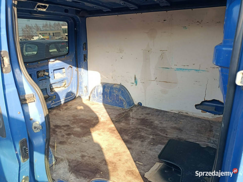 Opel Vivaro Opel Vivaro 19CDTI 101 03r Opel małopolskie sprzedam