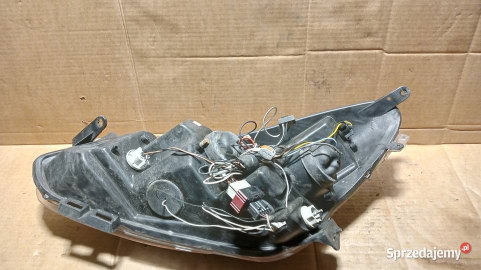 OPEL CORSA D LAMPA PRZÓD PRAWY LED Lampy przednie Zbierkowo