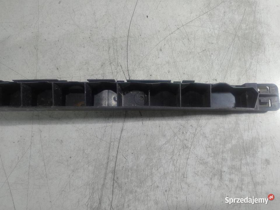 ŚLIZG ZDERZAKA TYŁ ŚRODKOWY VW POLO 9N 6Q6807863 sprzedam
