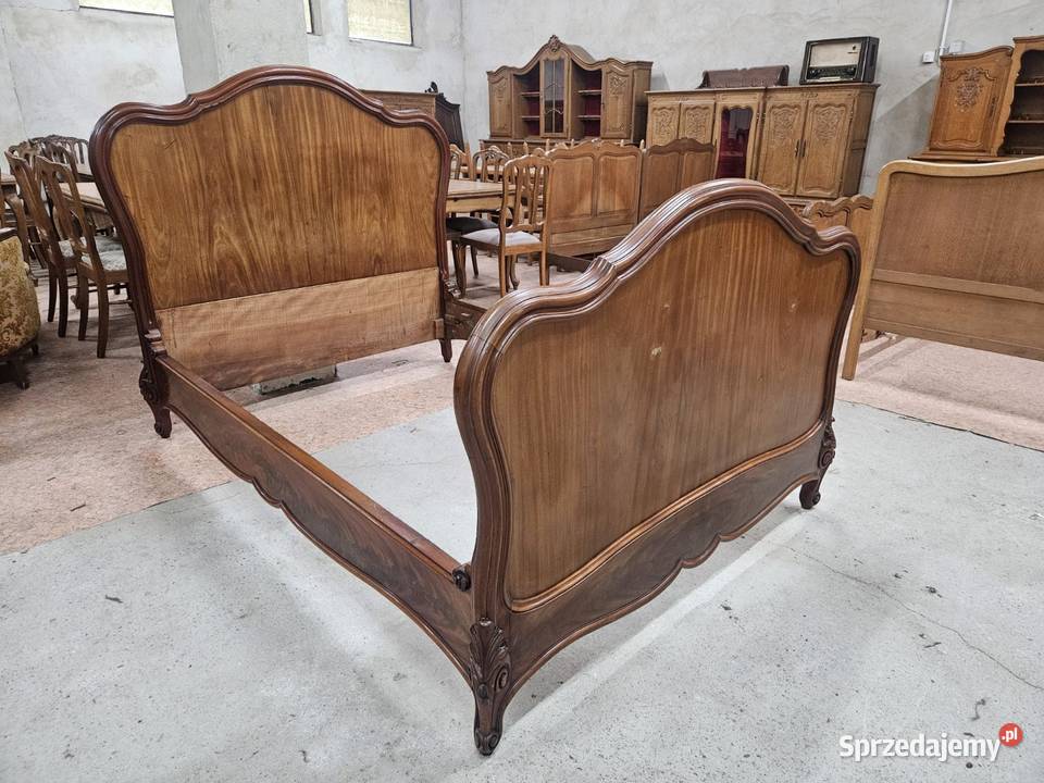 Stare łóżko ludwikowskie Francja