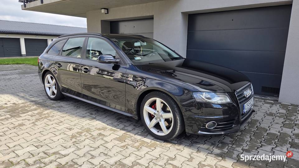 Audi A4B8 Kombi 20 170 Diesel hak