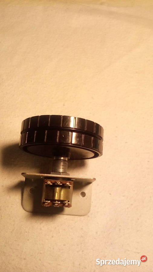 Potencjometr 2X50KOhm stereo podwójny Wzmacniacze i pokrewne sprzedam