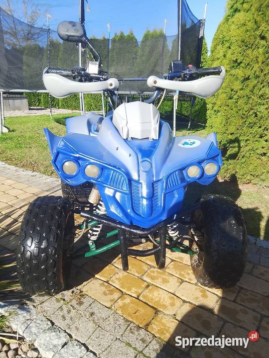 Quad 125 na dużej ramię Rypin