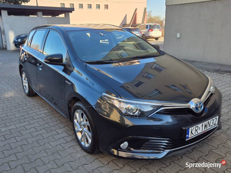 Toyota Auris hybrid elektrochrom. lusterka boczne Auris Kraków sprzedam