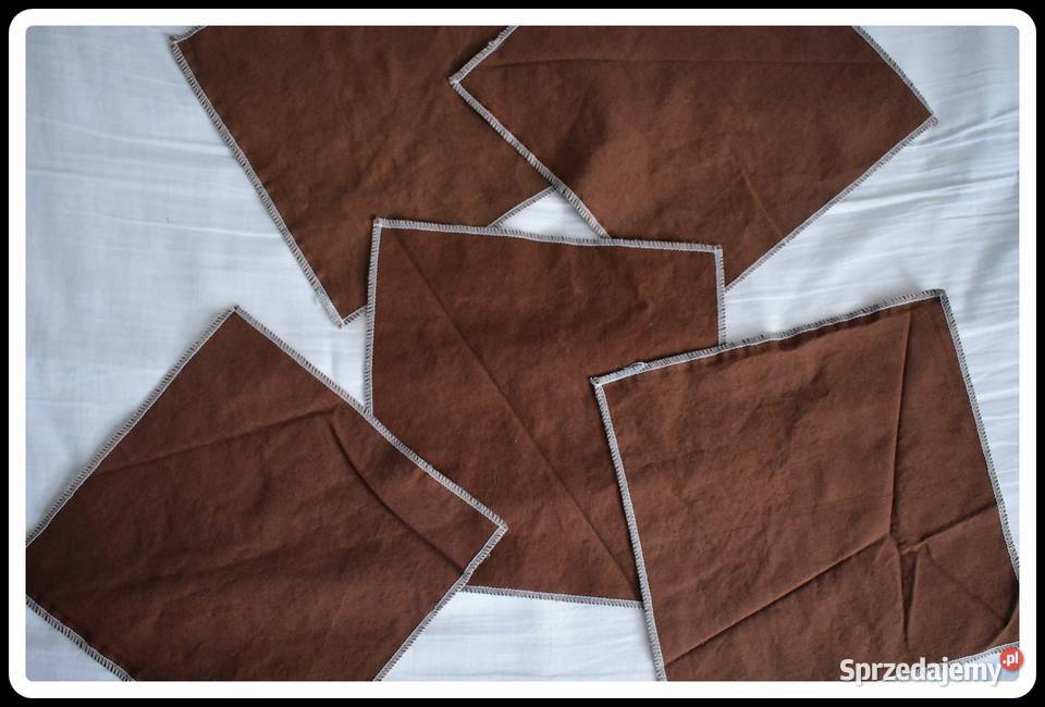 Zestaw 5 brązowych serwetek 25 x 25 Płock