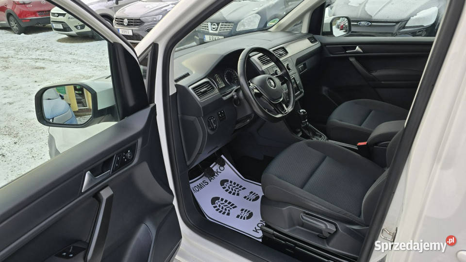 Volkswagen Caddy Maxi 5 drzwi PDC IV 2015 Caddy