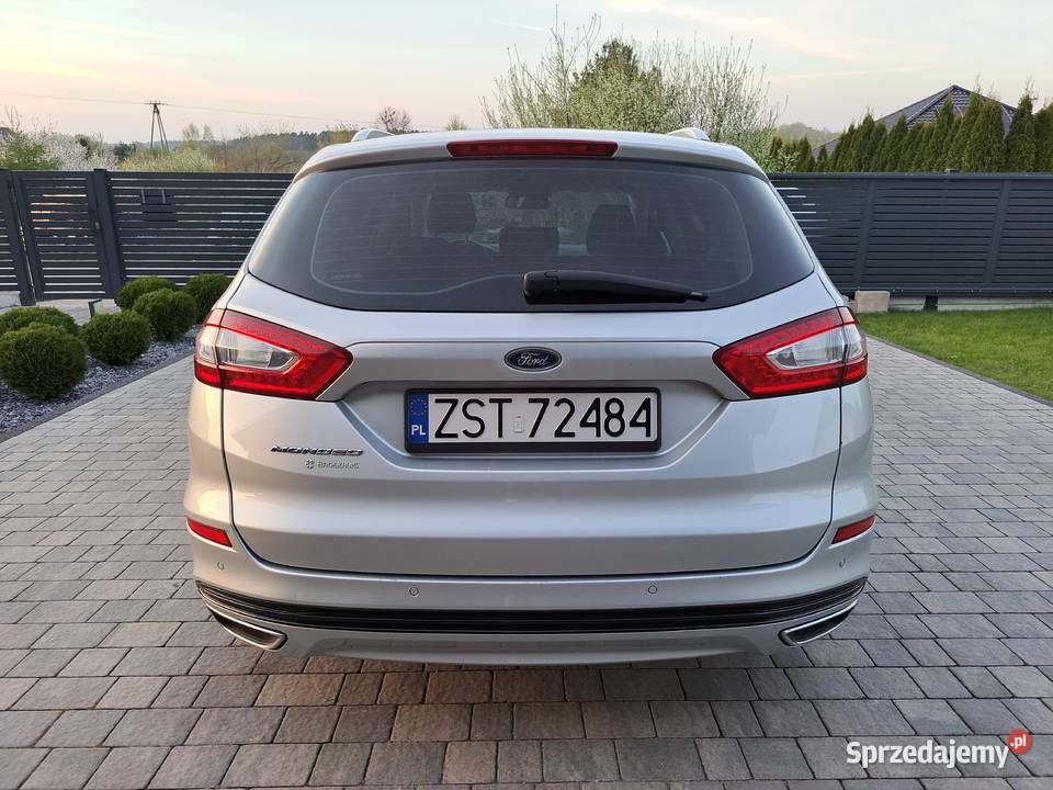 Ford Mondeo Kombi MK5 nieuszkodzony