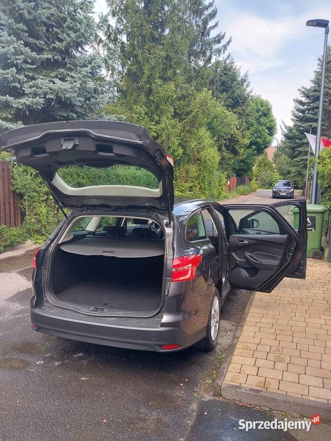 Ford Focus MK3 16 benzyna Warszawa sprzedam