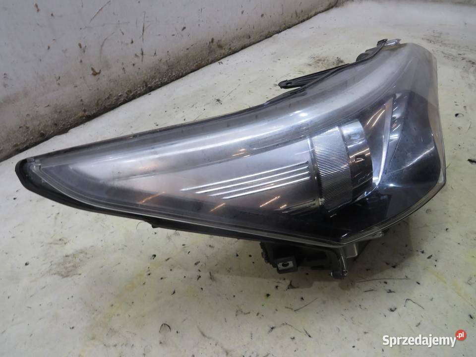 LAMPA PRAWY PRZÓD XENON AVENSIS T27 T29 lubelskie