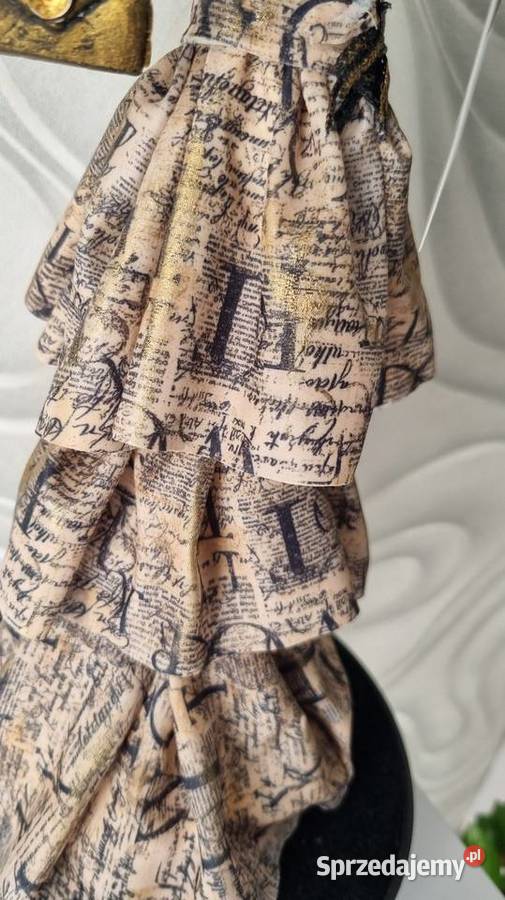 Szykowny Anioł gazeciany Zamość