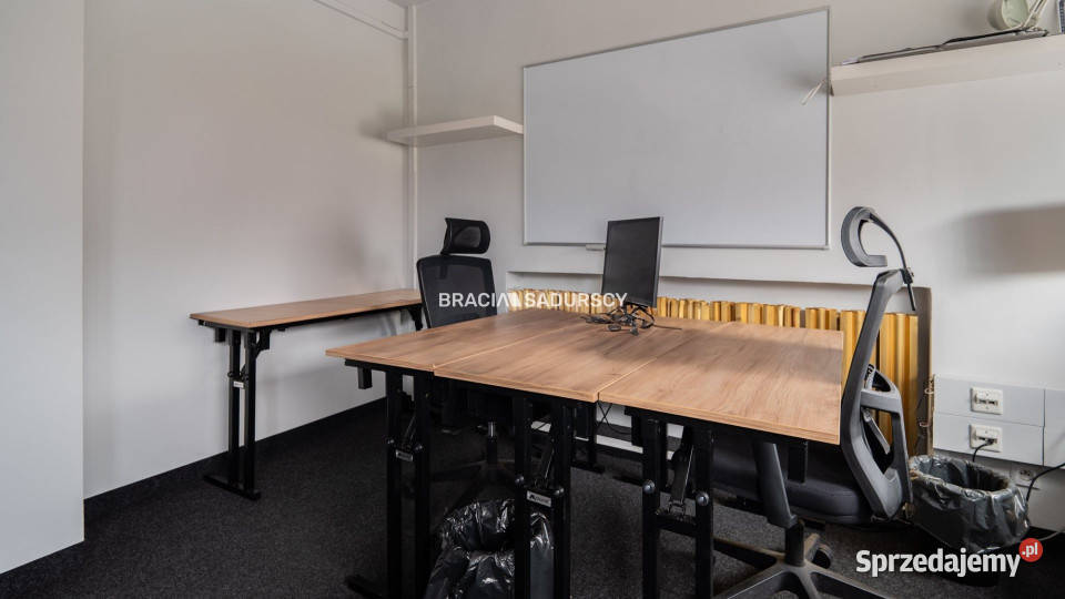 sprzedaży kamienicy Kraków Piastowska 400m2