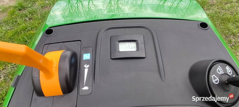 Traktorek kosiarka NOWY John Deere S140 22 HP Będziemyśl sprzedam