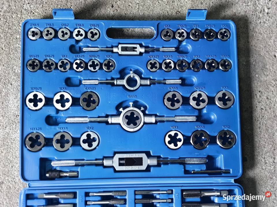 mam do sprzedania zestaw narzynek i Zestawy narzędzi Inczew