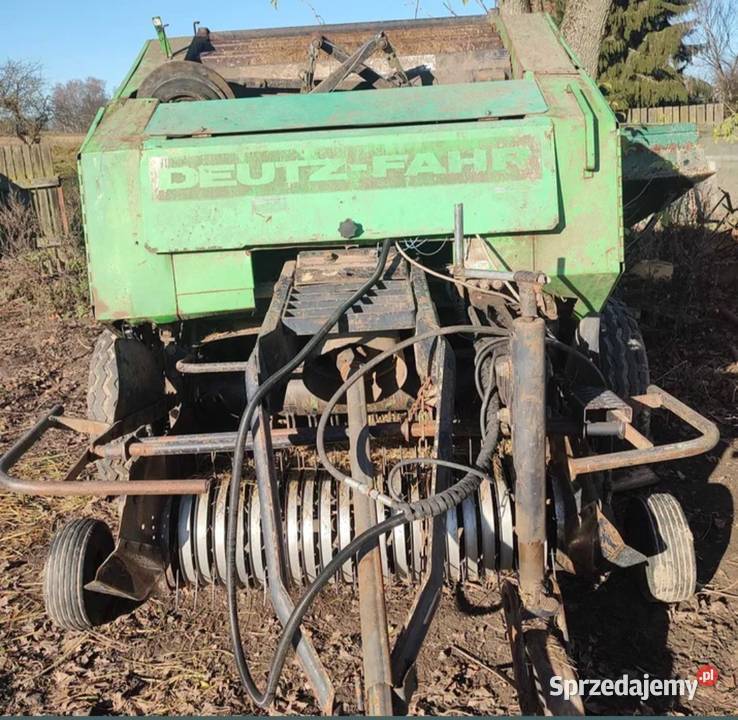 Prasę DeutzFahr 230 nieuszkodzony Rolujące (belujące) Augustów