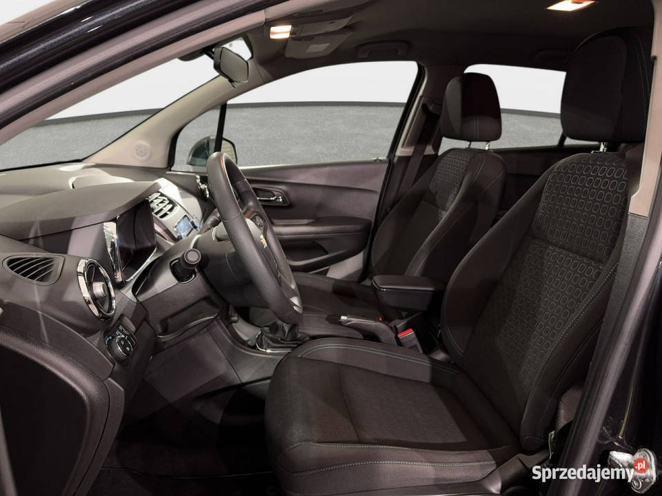 Chevrolet Trax 14Turbo 140 M6 AWD 2013 r HAK kurtyny powietrzne