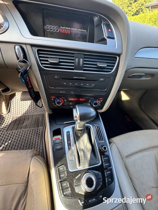 Audi a4b8 2009r gniazdo AUX Stargard