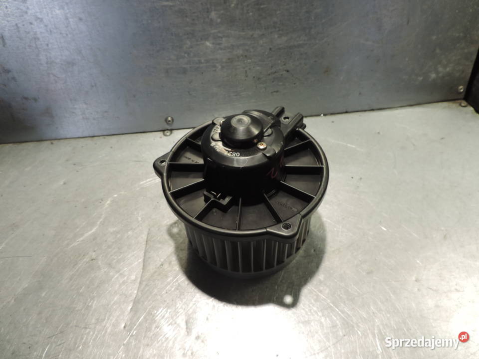DMUCHAWA NAWIEWU WENTYLATOR HONDA JAZZ II osobowe Dmuchawy Części samochodowe małopolskie