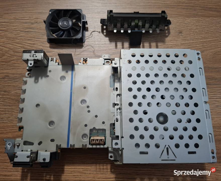 Płyta główna GH019 radiatory klatka dysku Żuromin