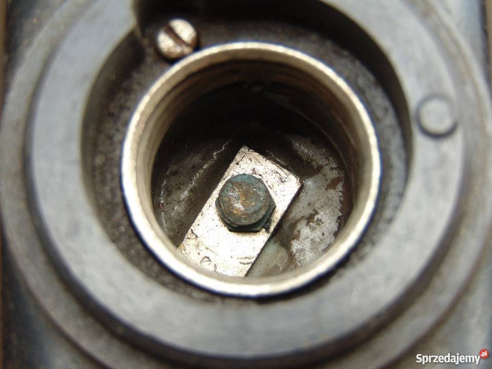 Gniazdo bezpiecznikowe