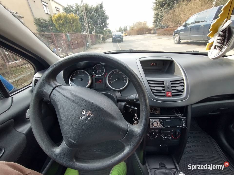 Peugeot 207 zadbany Polska drugi właściciel 1360cm3 207 wielkopolskie Poznań