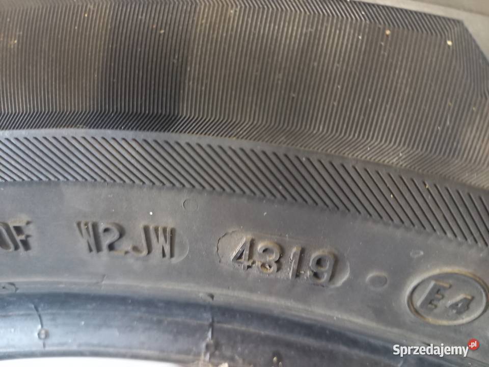 opony zimowe barum polaris 5 2055516 2055516 zima Puck sprzedam