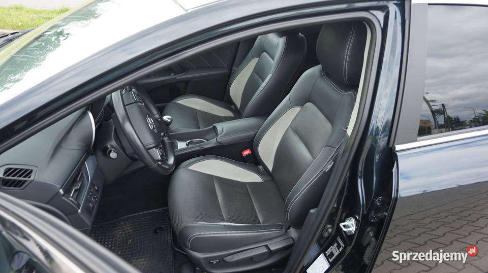Toyota Avensis 2015r Salon POLSKA Bezwypakowy Płock