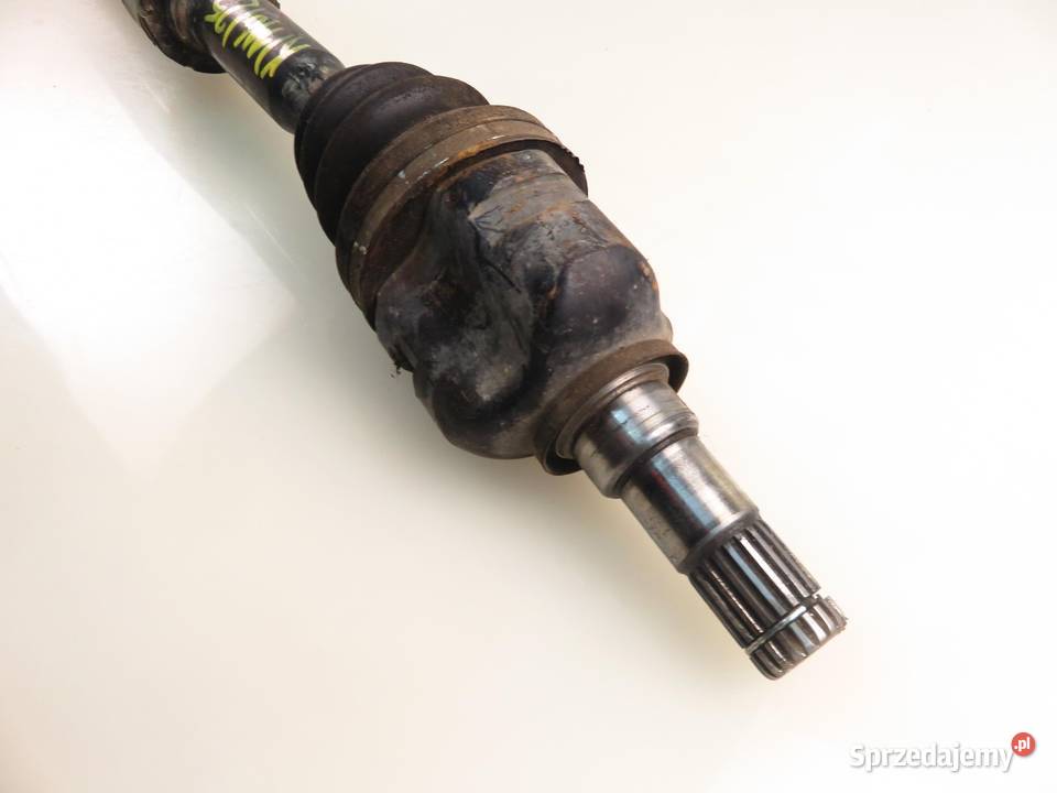 PÓŁOŚ PRAWA PRZEDNIA TOYOTA AURIS I 14 D4D