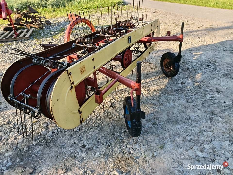 Zgrabiarka taśmówka polska nowy typ transport nieuszkodzony Limanowa sprzedam
