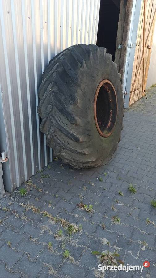 Opona 23126 Ciągnik Kombajn Bizon Rozrzutnik