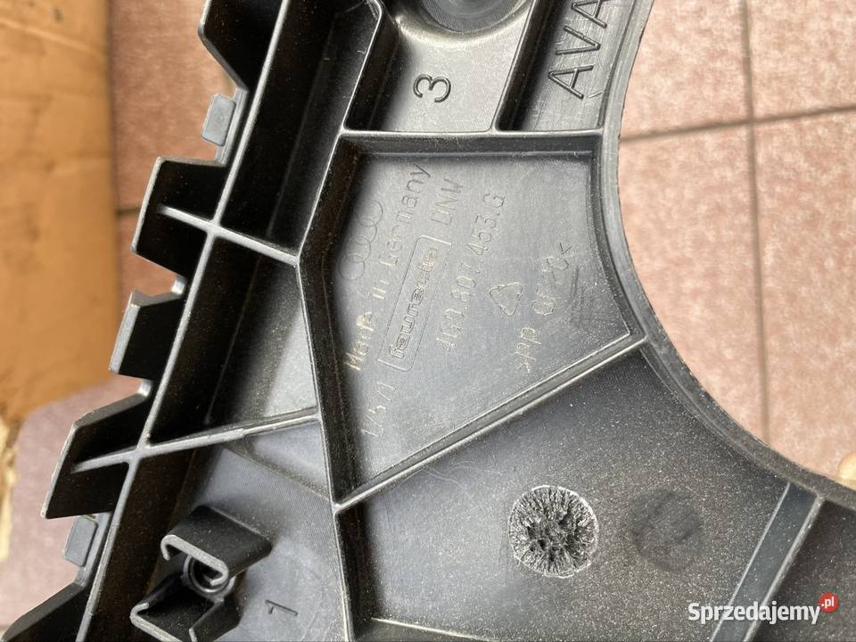 Ślizg zderzaka lewy tył Audi A6 4G C7 Lift Sedan Części montażowe Kozy