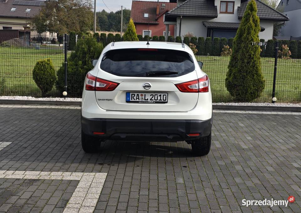 Nissan Qashqai Benzyna Orginalny lakier serwisie Wola