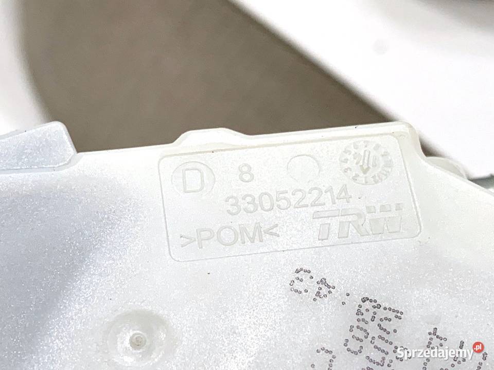 PAS BEZPIECZEŃSTWA PRAWY PRZÓD BMW F32 33052214