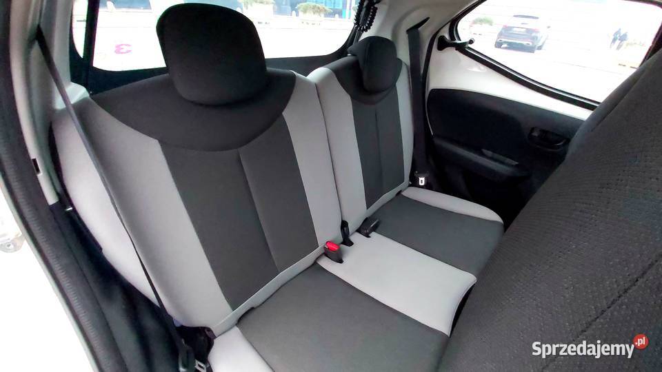 Toyota Aygo II 10i automat historia ASO mazowieckie Warszawa