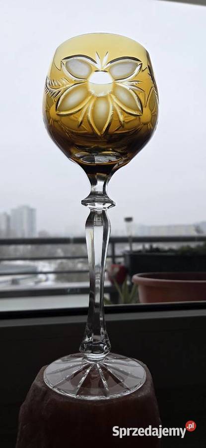 Krysztaly kieliszki patera wazon