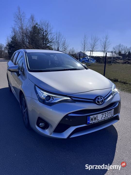 Toyota avensis full led wersja prestige Avensis Radzymin sprzedam