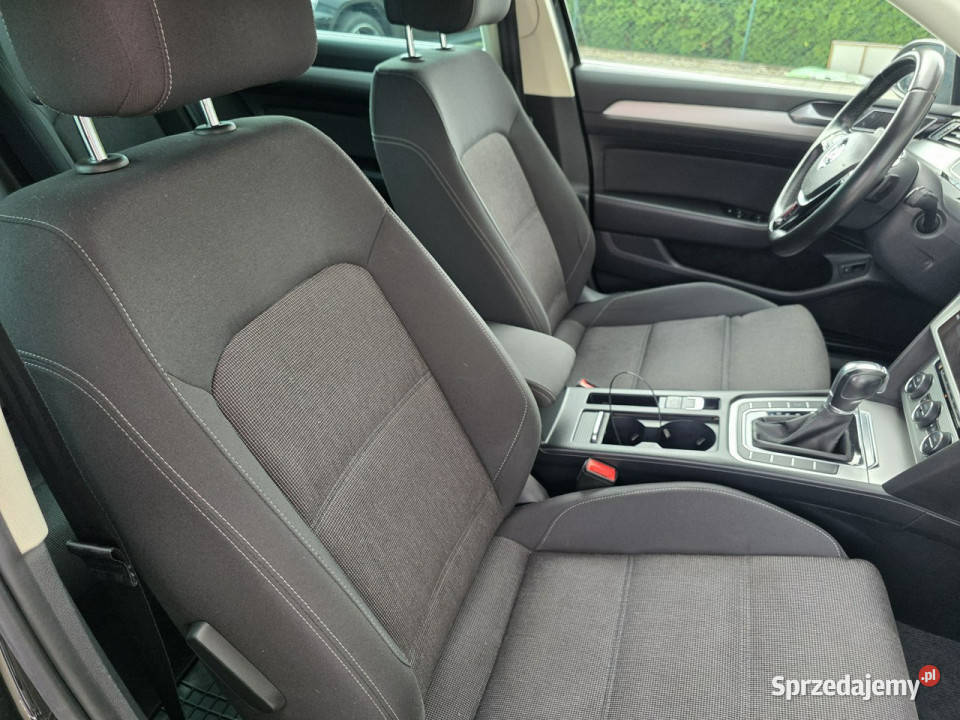 Volkswagen Passat 20 TDI DSG bezwypadkowy 158 szary Czarnków
