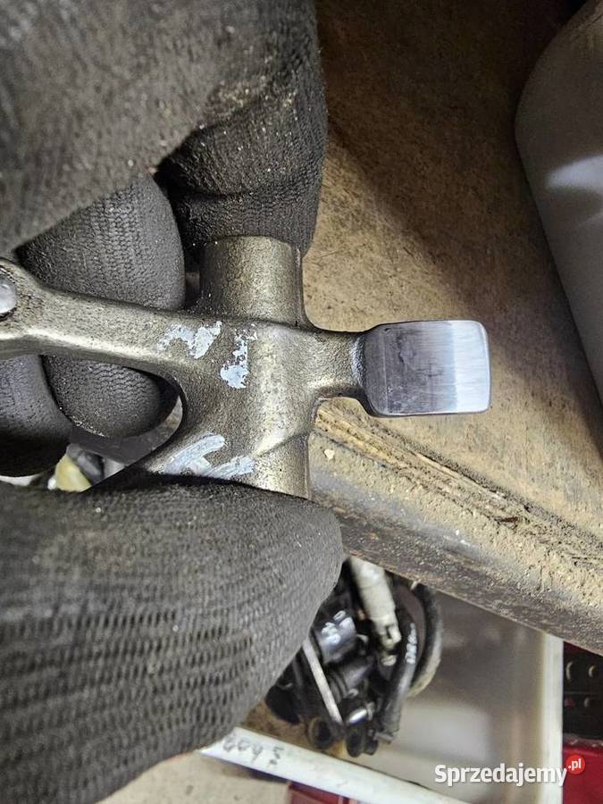 Suzuki DR 650 600 konik dźwigienka popychacz Jelenia Góra