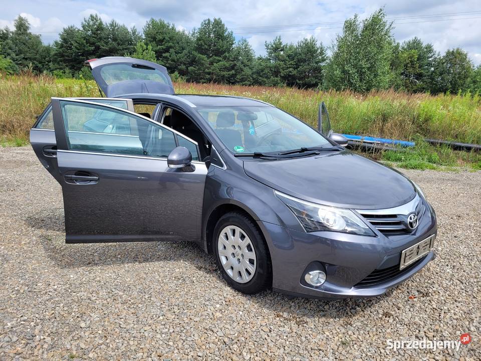 Toyota Avensis Combi 20 D4D Edition Toyota lubelskie Janów Lubelski