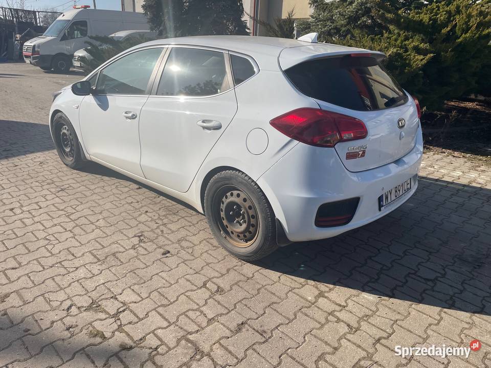 Syndyk sprzeda KIA CEED 16 Diesel mazowieckie Warszawa