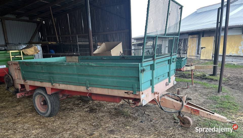 Przyczepa rozrzutnik warfama Święta Anna