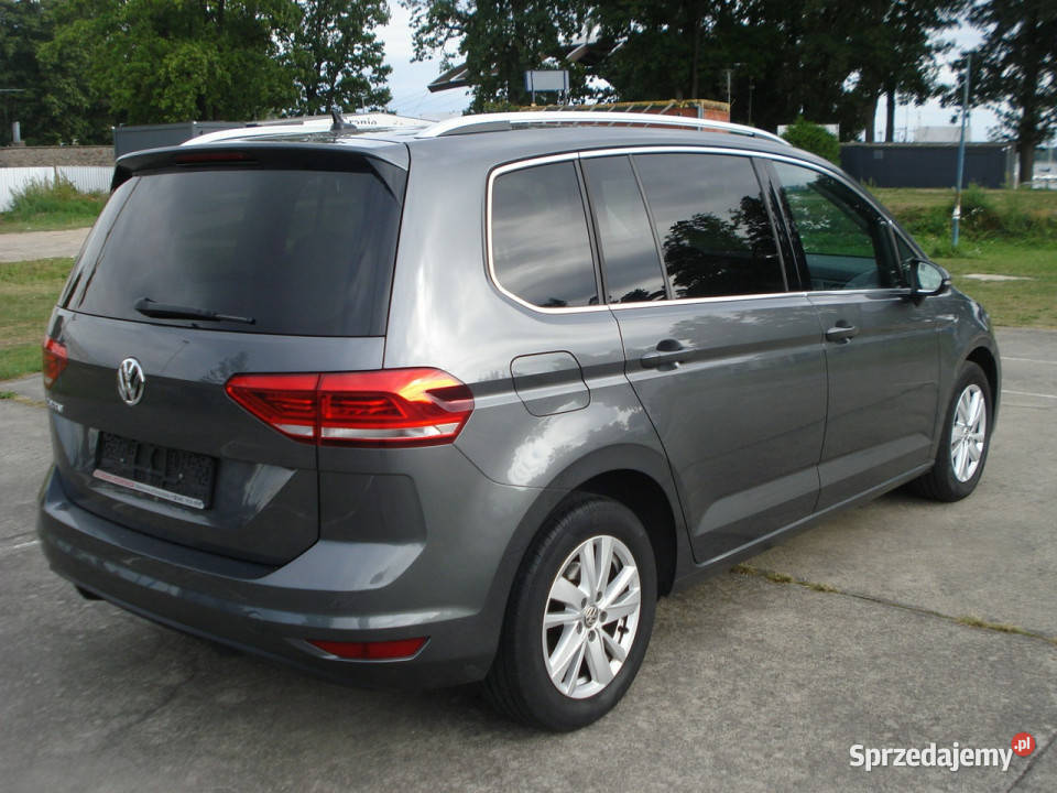 Volkswagen Touran HighlineSerwis ASO III 2015 kurtyny powietrzne Morzyczyn