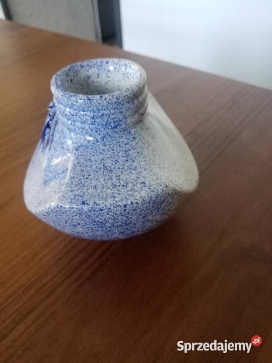 Kobaltowa wazonik z różą niebieski Sosnowiec