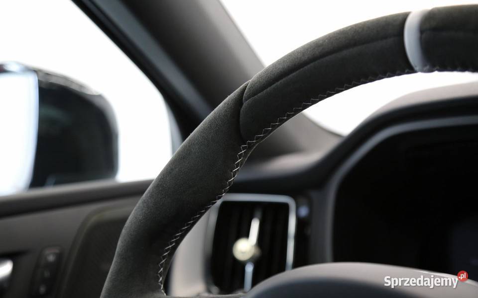 HEICO Volvo XC40 C40 kierownica sportowa