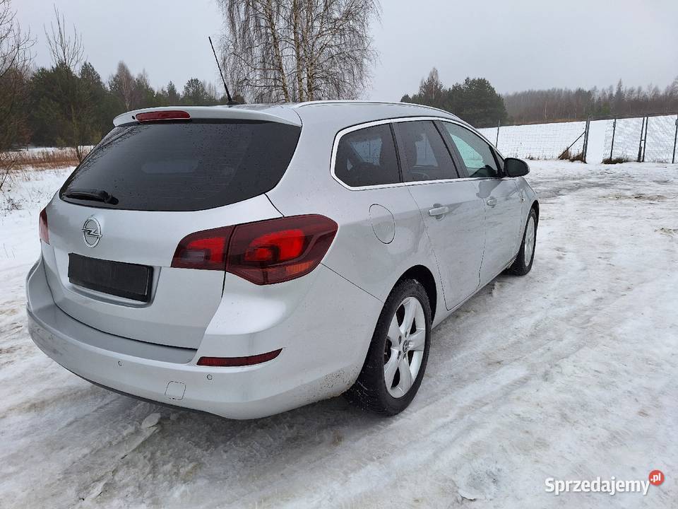OPEL ASTRA J SPORTS TOURER 17 CDTI 2011 R Opel Biała Podlaska