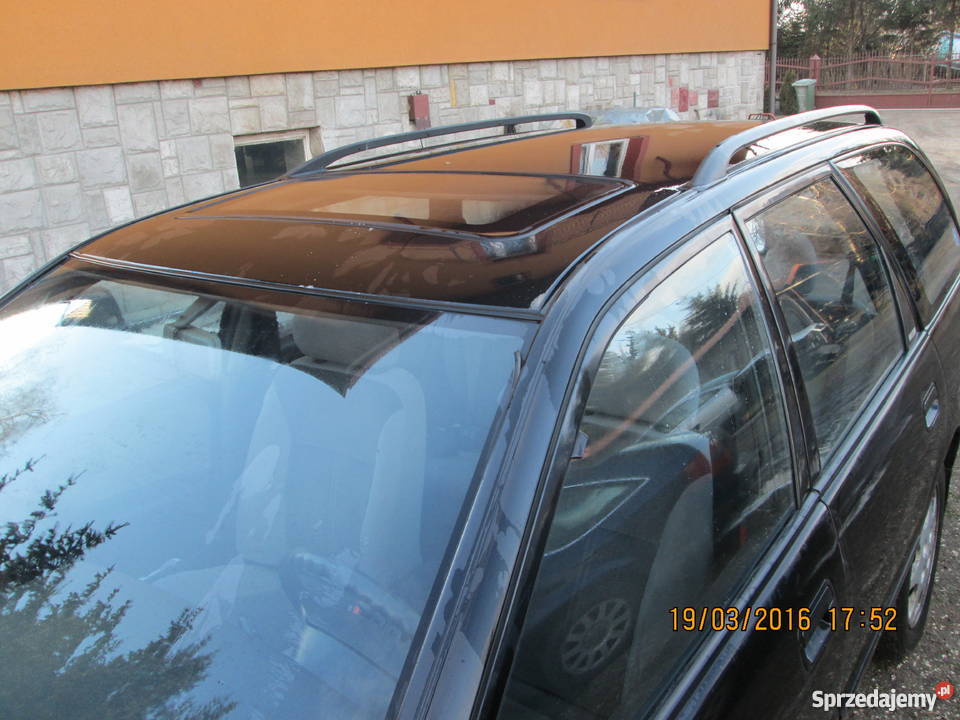 Sprzedam Nissan Primera P10 szyberdach